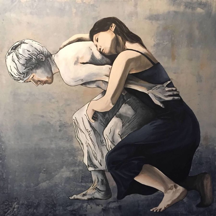 Pair, crouching